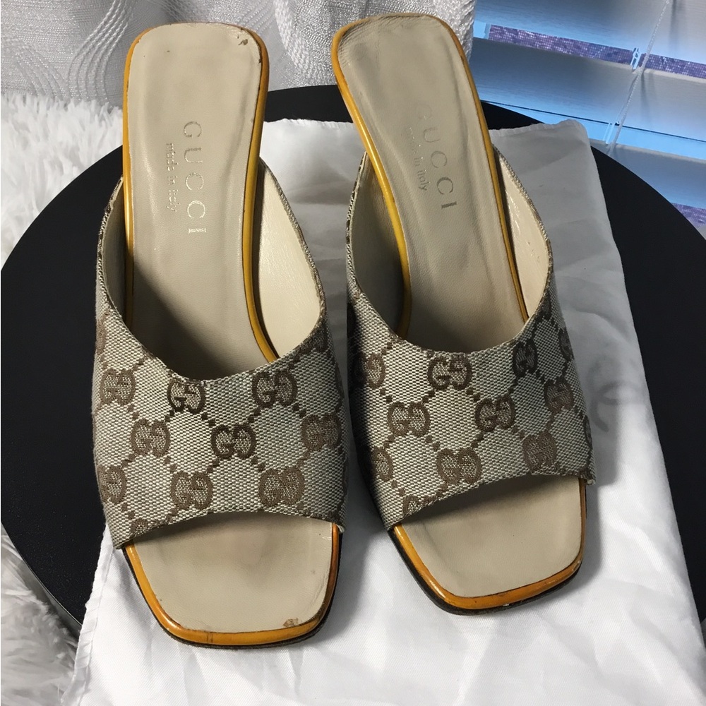 Gucci Beige Brown GG Canvas Open-Toe Slide Mules - Picture 11 of 12